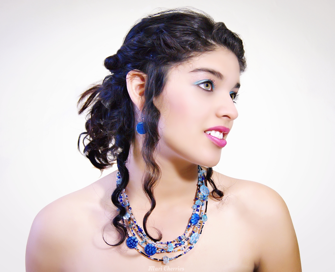 _DSC2013 MariCherries PortraitPhoto.jpg