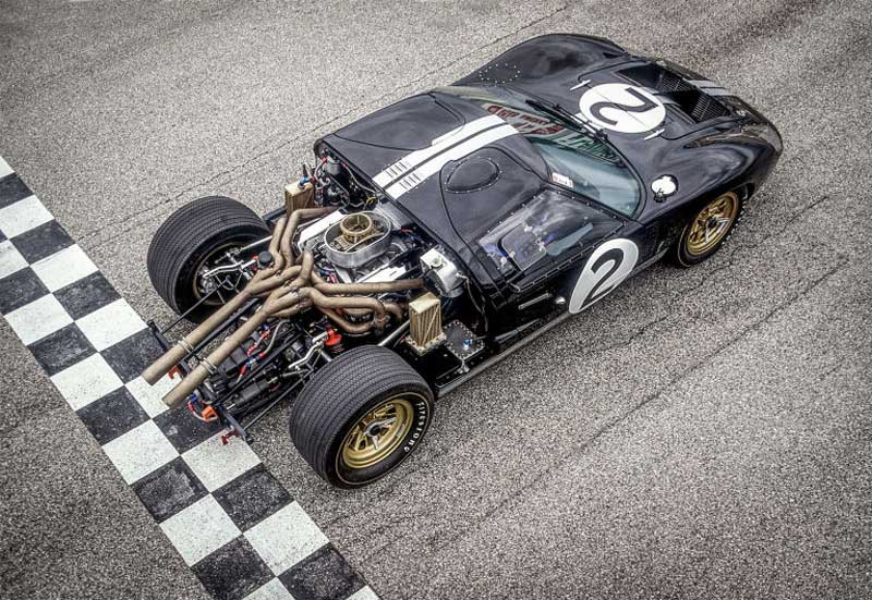 Le-Mans-GT40.jpg