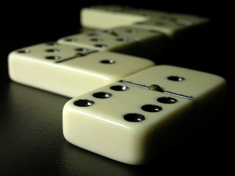 cómo-jugar-dominó.jpg