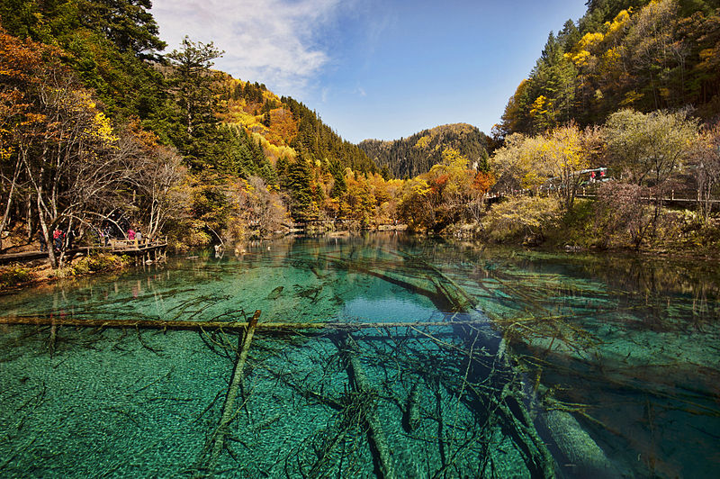 800px-1_jiuzhaigou_valley_wu_hua_hai_2011b.jpg