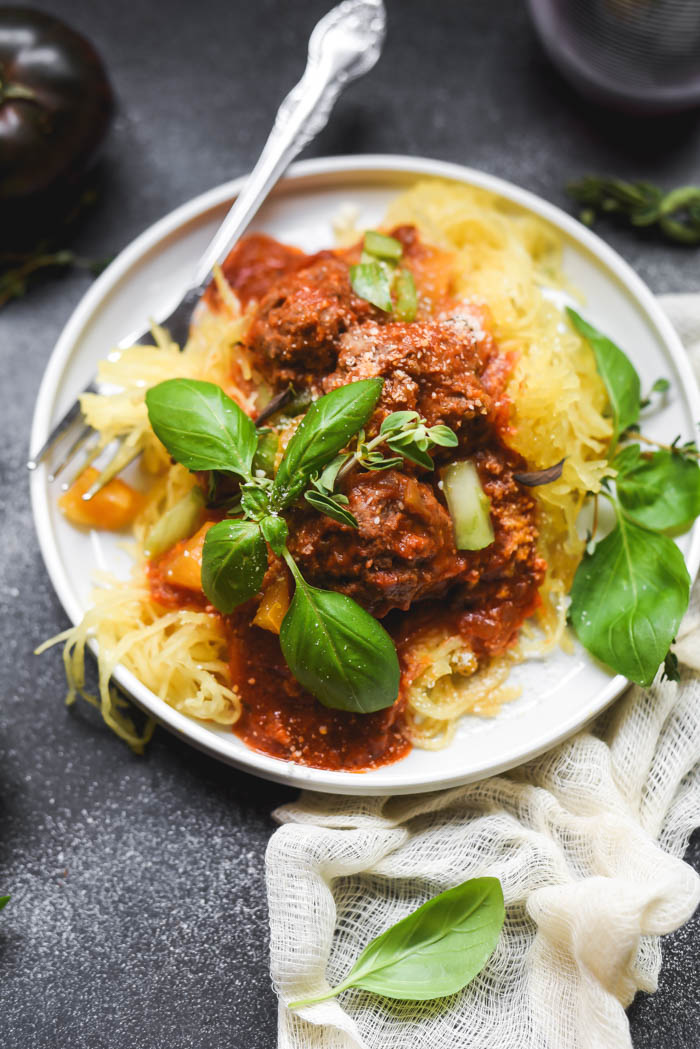 Heirloom Tomato Marinara Meatballs & Spaghetti Squash (5).jpg