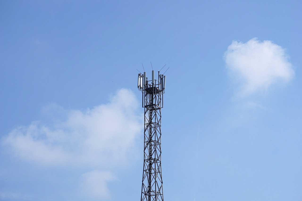 radio-tower-2817422_1280.jpg