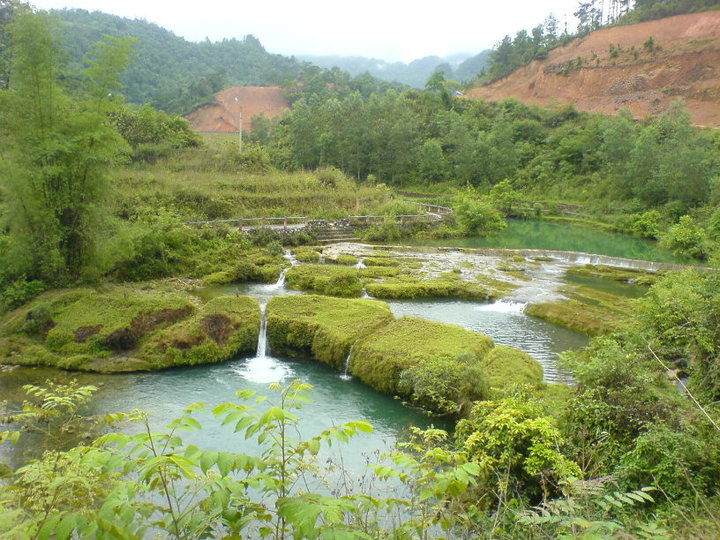 Mountains in Pac Bo