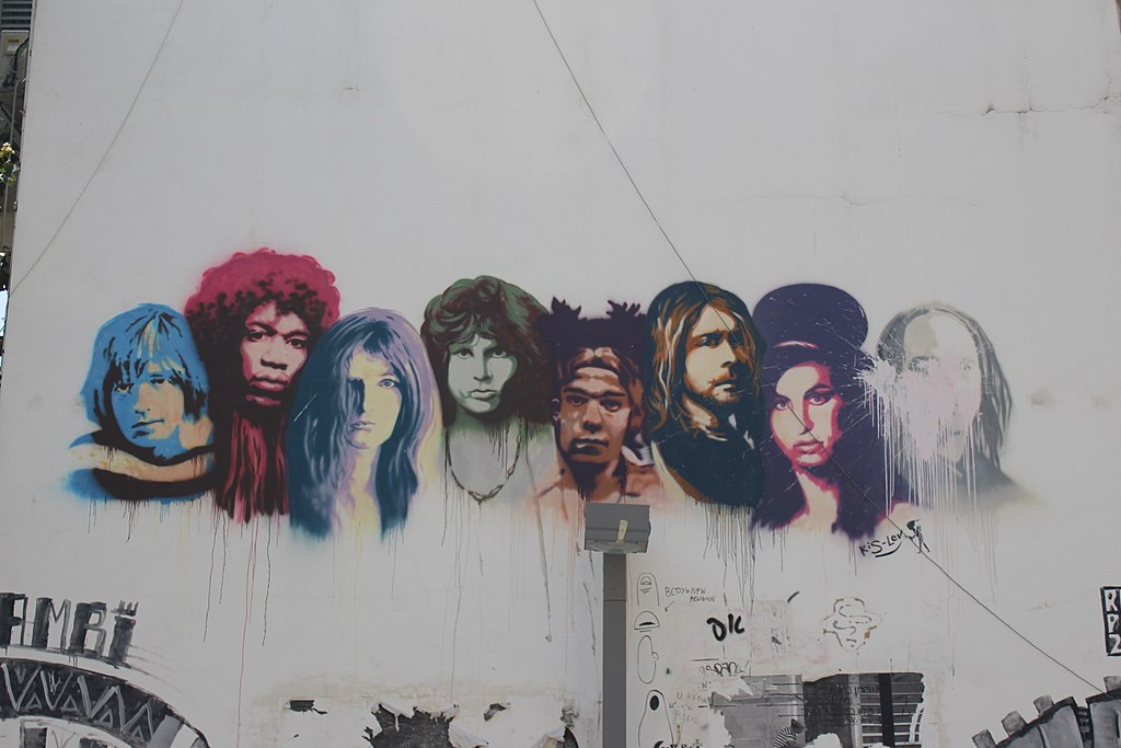 1024px-27_club_Graffiti_in_Tel_Aviv.jpg