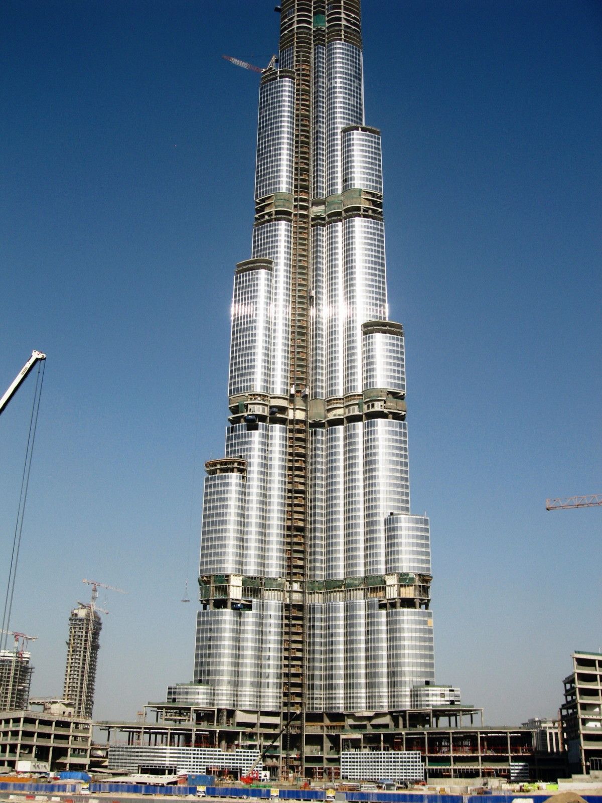 World famous building. Бурдж-Халифа Дубай. Бурдж Дубай Тауэр. Архитектура Дубая Бурдж Халифа. Бурдж Халифа 2008.