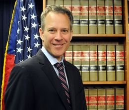 Attorny_General_Eric_T_Schneiderman.jpg