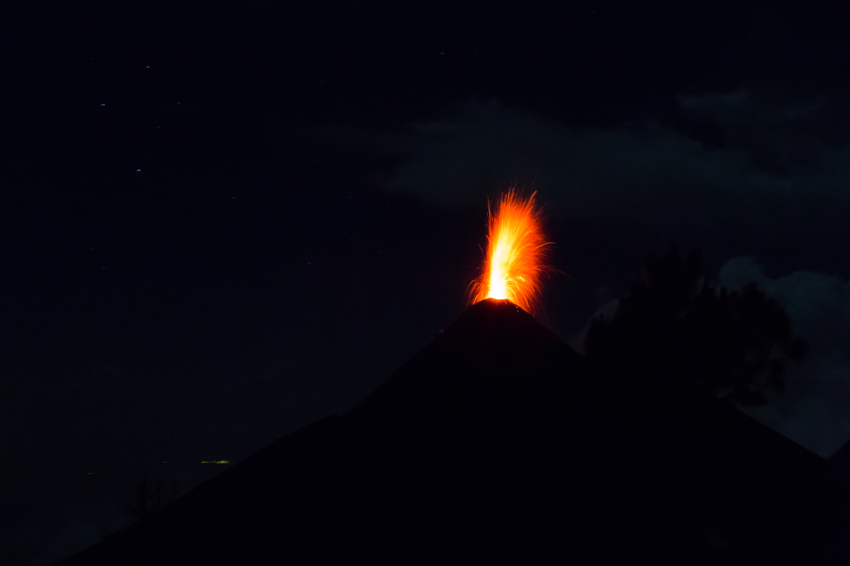 Explosive eruptions