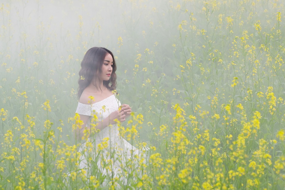 Portrait Flower Reform Girl Yellow Mist.jpg