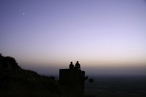 graphicstock-couple-chilling-out-on-top-of-hill_H04xyQi8jWZ_thumb.jpg