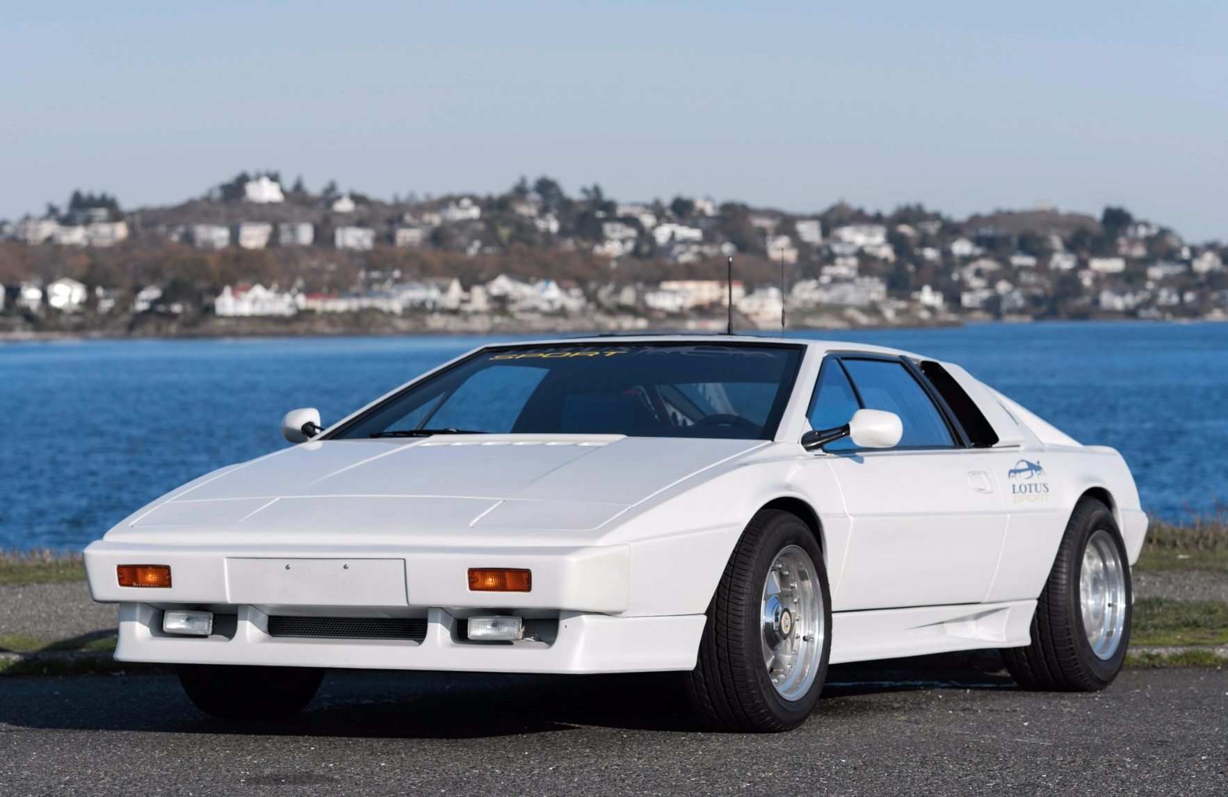 1978-Lotus-Esprit-S1-100-e1513363050815.jpg