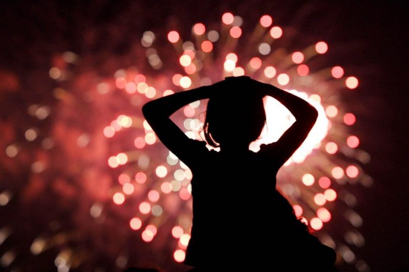 121652-a-girl-watches-fireworks-explode-over-washington-during-independence-d.jpg