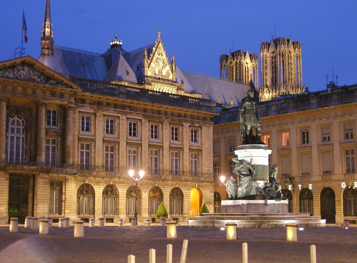 00_reims_place_royale_credit_photo_g-2._raskin_0.jpg