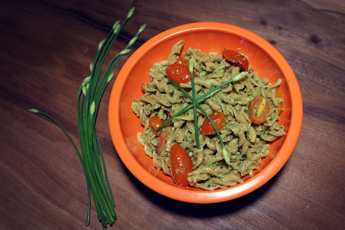 watercress-pasta-pesto-1.jpg