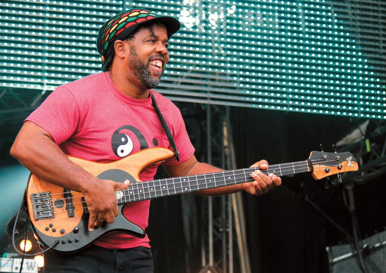 victor-wooten.jpg