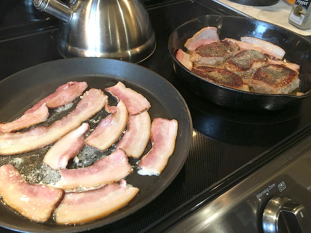 Bacon and Steak sizzling.JPG