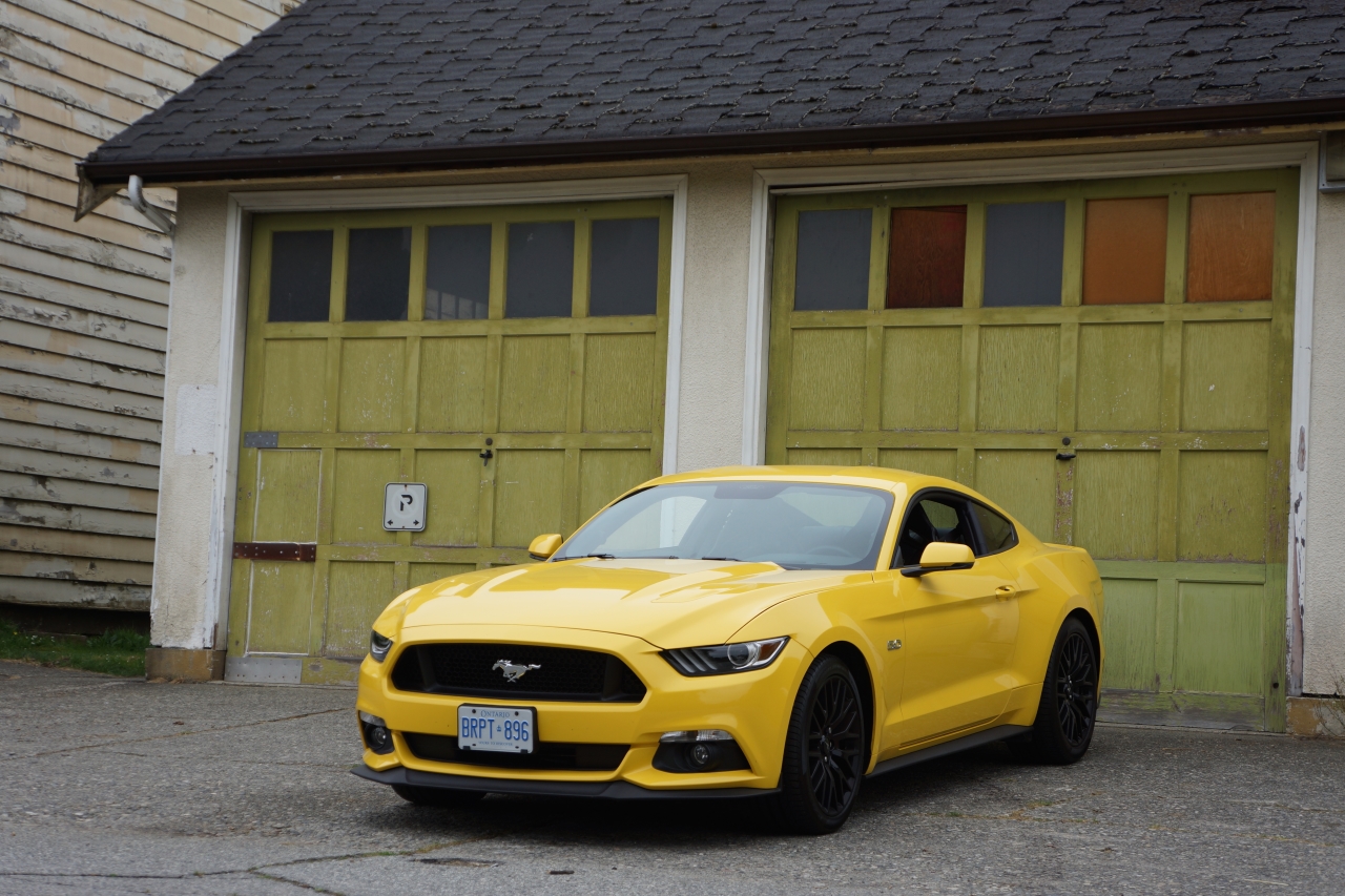 2015_Ford_Mustang_GT_6.jpg