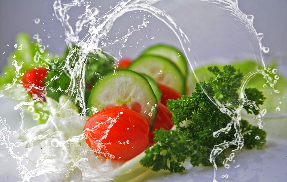 Food-Photography Salad Leaves Tomatoes Cucumbers.jpg