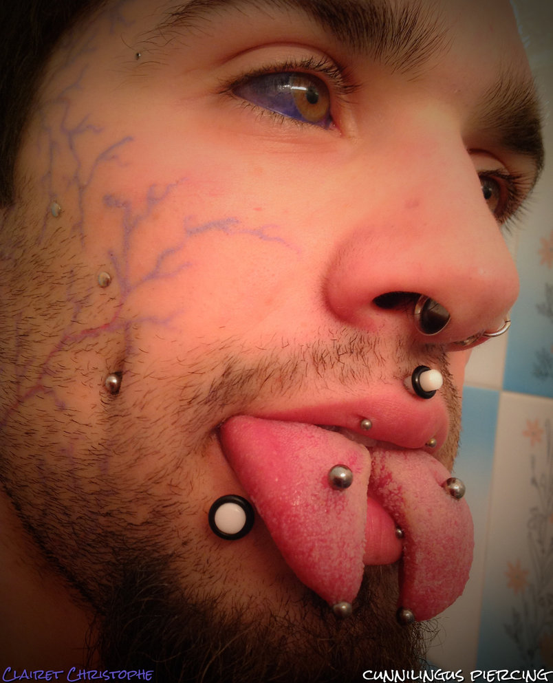 tongue_split_piercings_by_thechristoff-d7c68wz.jpg