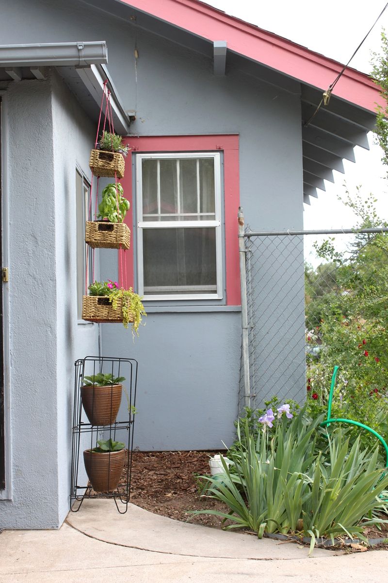 Garden Diy How To Create Beautifully Designed Hanging Basket For This Beautifully Designed Vertical Garden Planter Was Created Some Of The Everyday Used Supplies Herb Is Also Successful In Utilizing