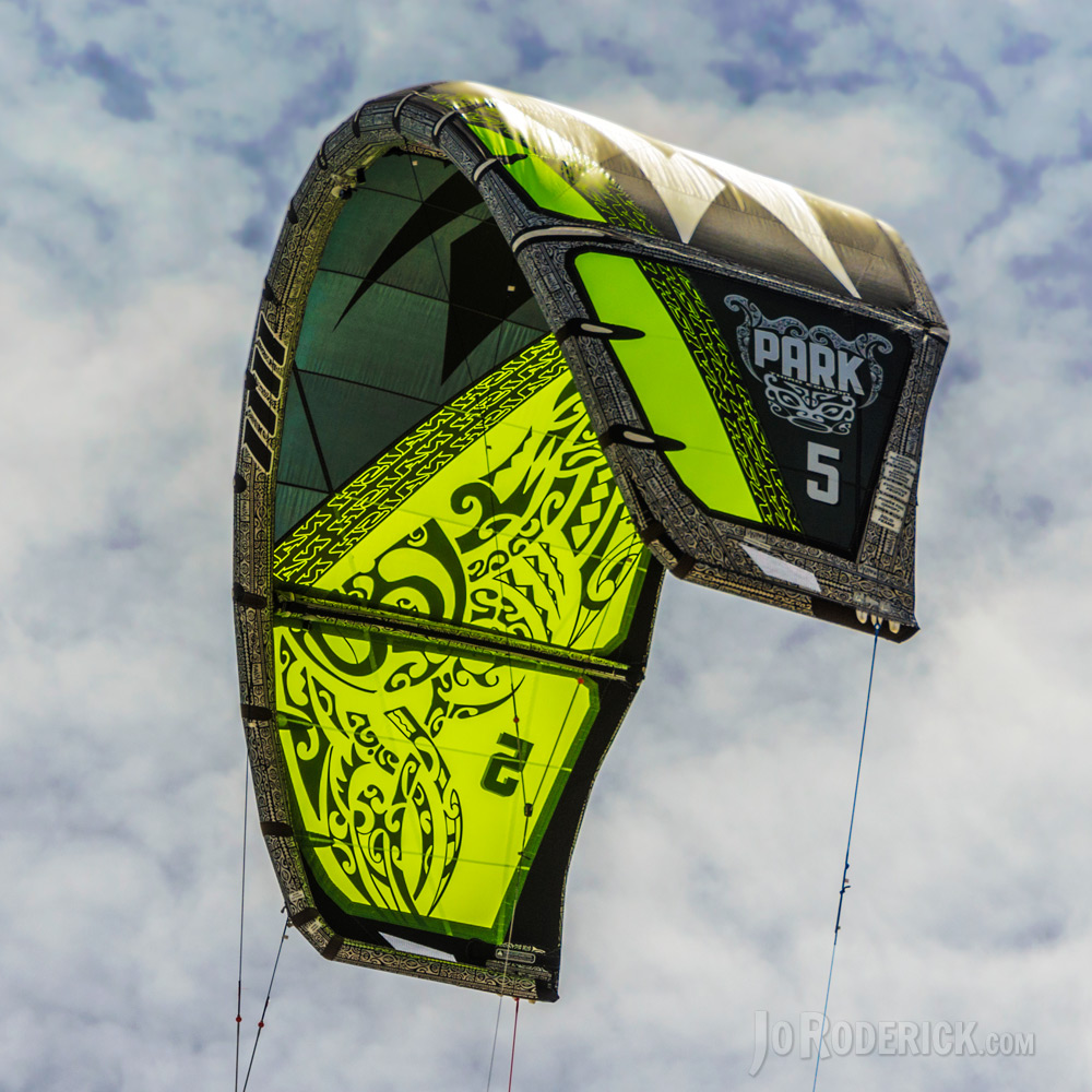 KiteSurfer02.jpg