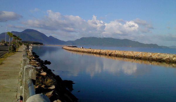 Pantai-Ulee-Lheue.jpg