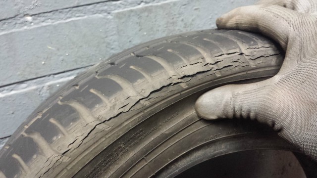 what_are_part_worn_tyres_2.jpg