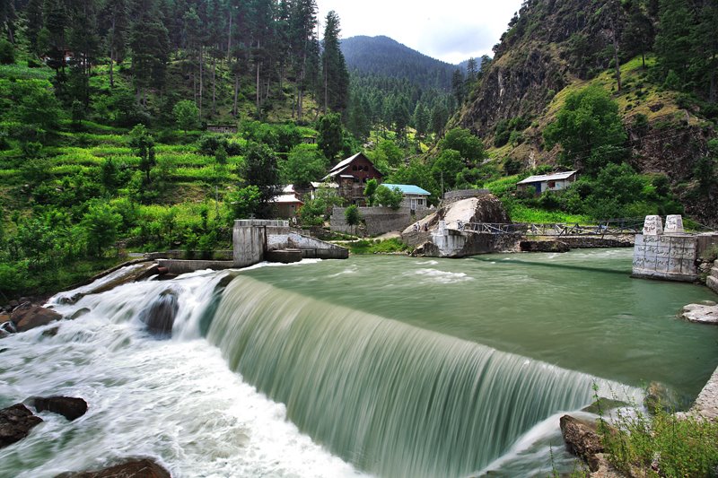 Kundal Shahi Neelum Valley Azad Kashmir.jpg