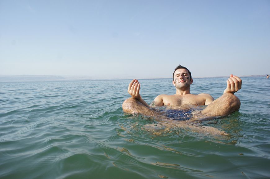 floating-and-meditating-in-dead-sea.jpg