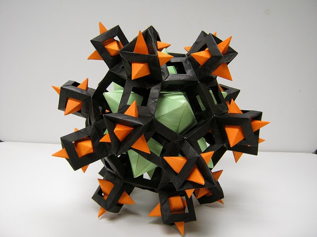 kusudama modular origami 2.jpg