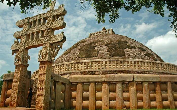 Sanchi-Stupa1.jpg