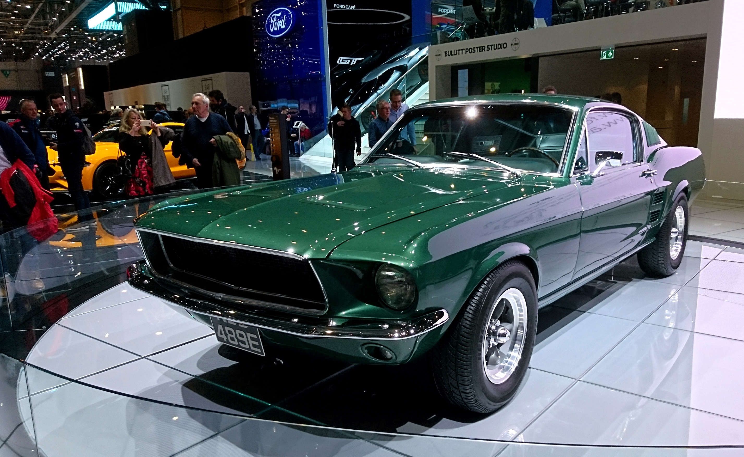 Ford Mustang Bullitt 01x.jpg