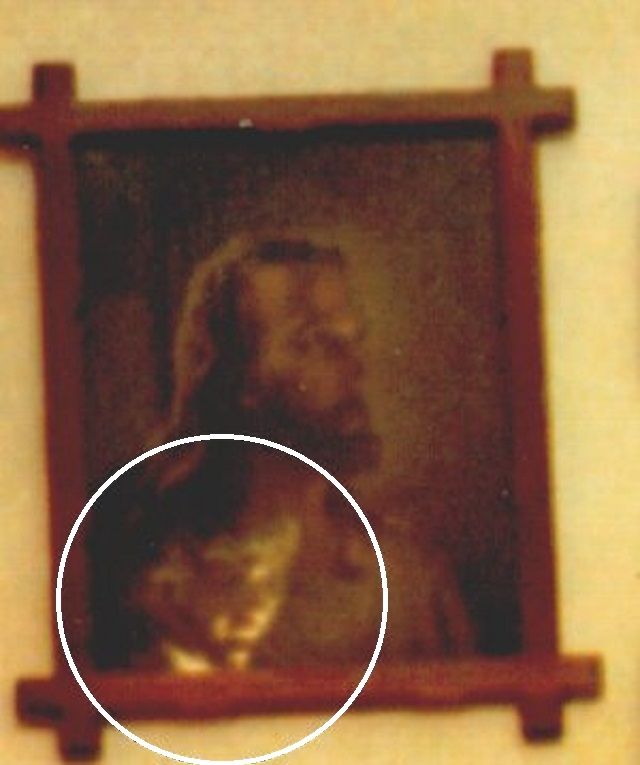 Ghost in Jesus picture.jpg