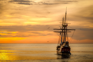 sunset-boat-sea-ship-37730-2.jpg
