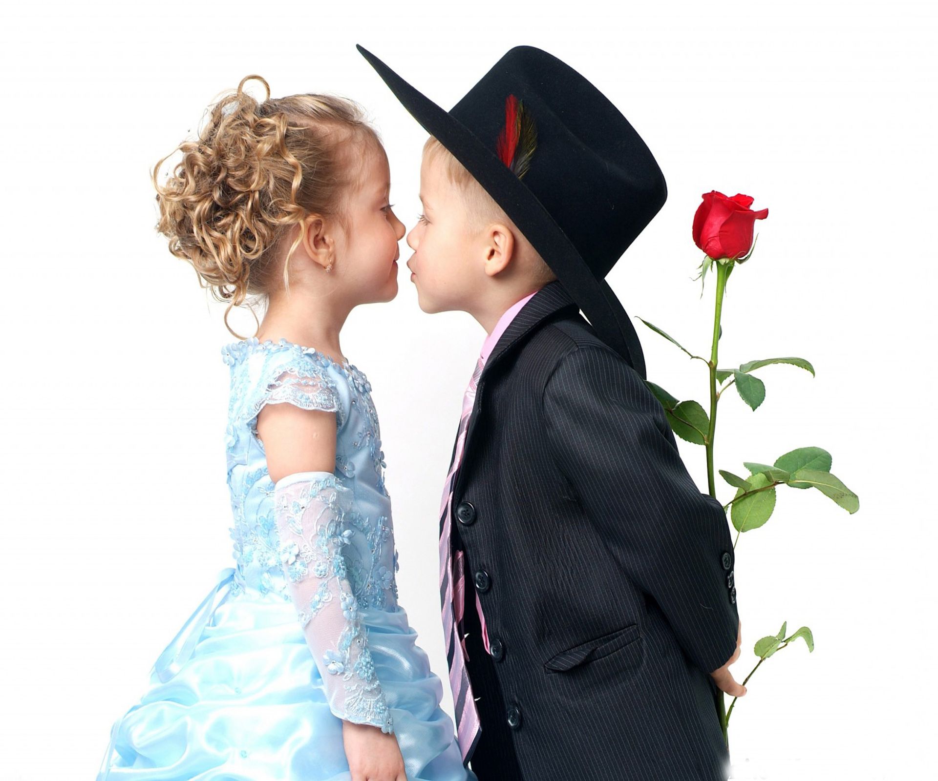 nice-looking-beautiful-baby-couple-kissing.jpg