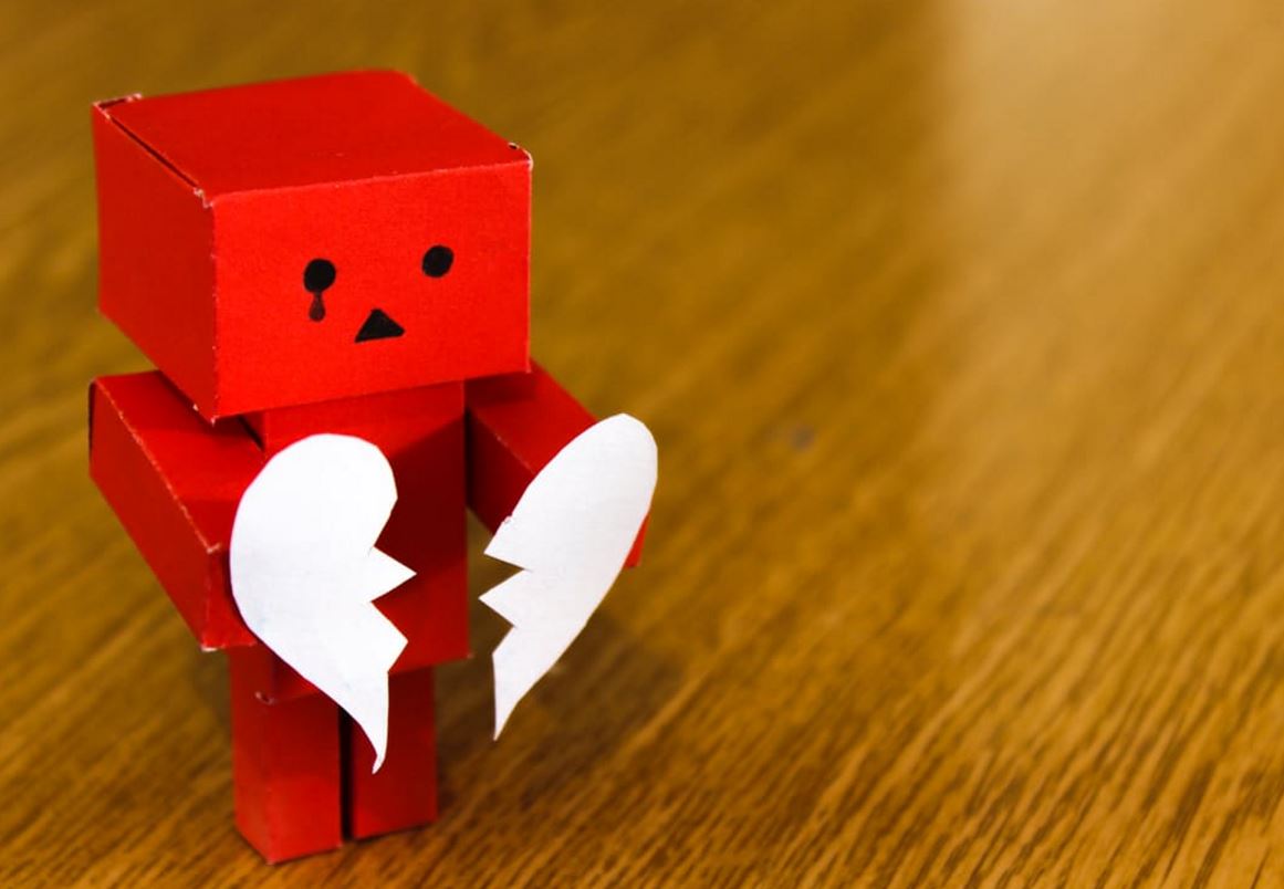 how-to-get-over-a-breakup-and-broken-heart.jpg