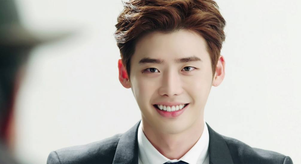 leejongsuk_LrperEM.jpg