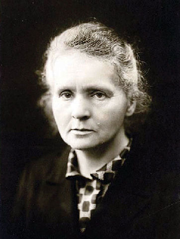 362px-Marie_Curie_c1920.jpg