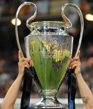 trofeo-champions-league-300x350.jpg