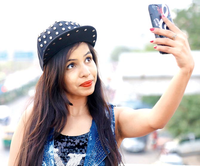 Dhinchak-Pooja-interview.jpg