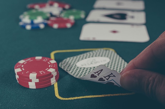 cards-1030852_640.jpg