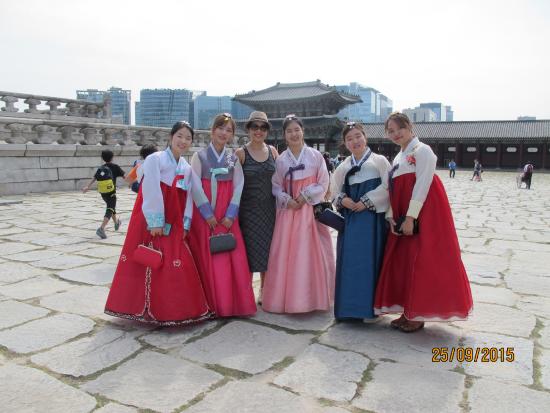 gyeongbokgung-palace.jpg