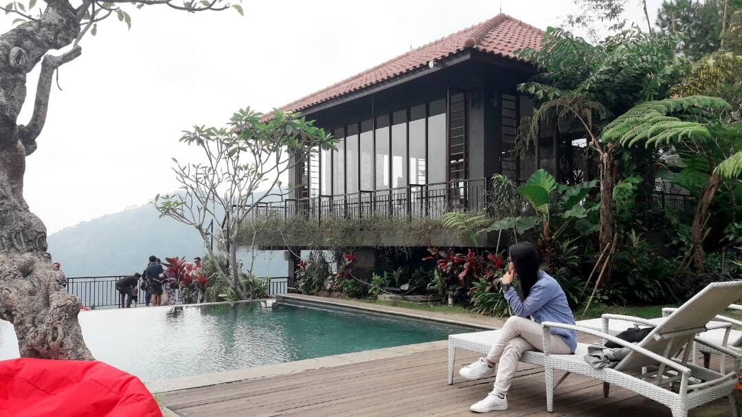 Villa Aman D Sini Little Bali In Sentul Steemit