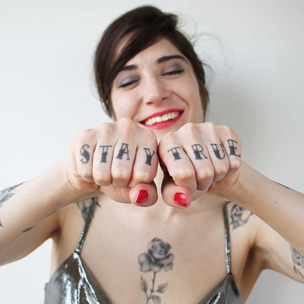 stay-true-knuckle-temporary-tattoo.jpg