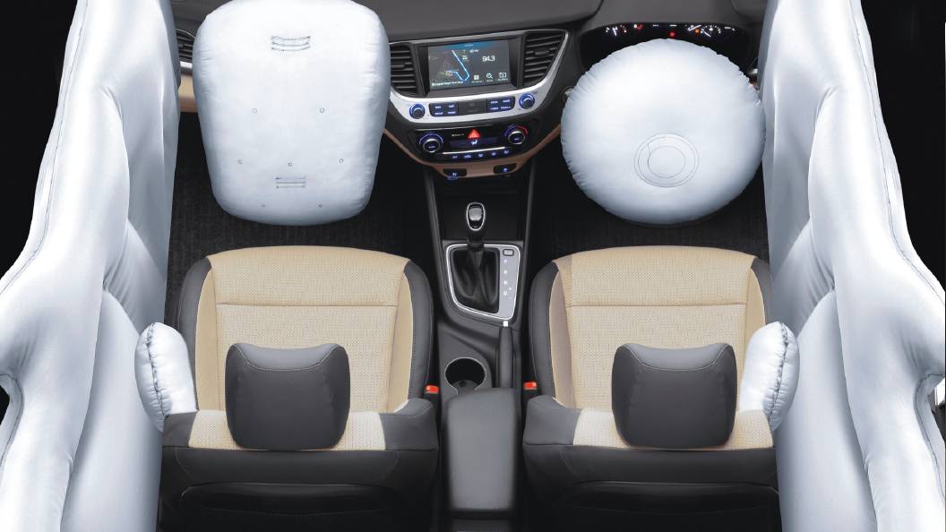 Hyundai-Verna-Interior-105280.jpg