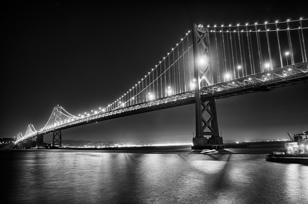 Harold_Davis_-_Bay_Bridge_and_Moon.jpg