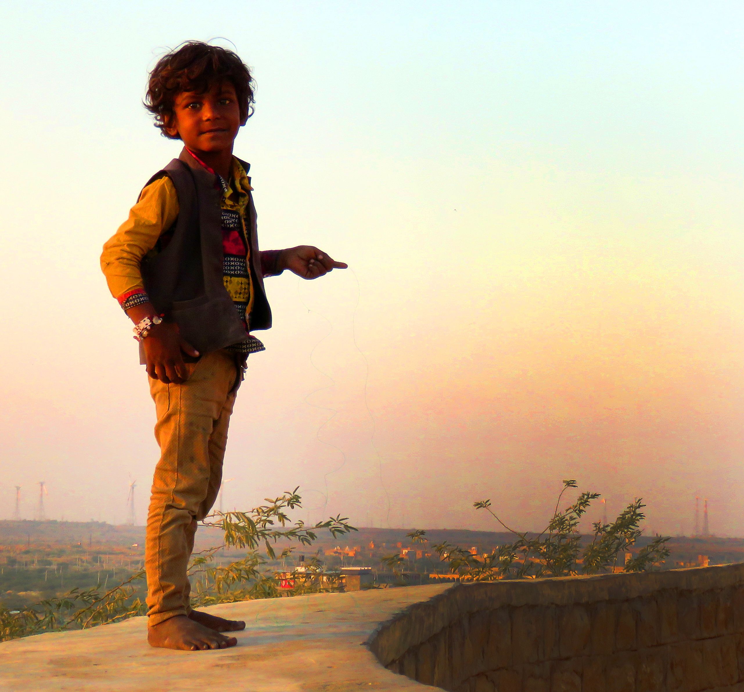 jaisalmer-kite-boy-2.jpg