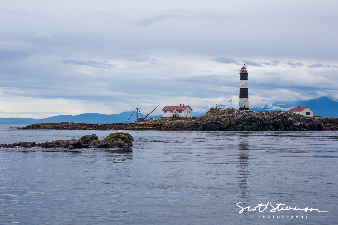 Race Rocks Lighthouse-1.jpg