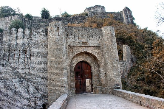 Kangra Fort.jpg