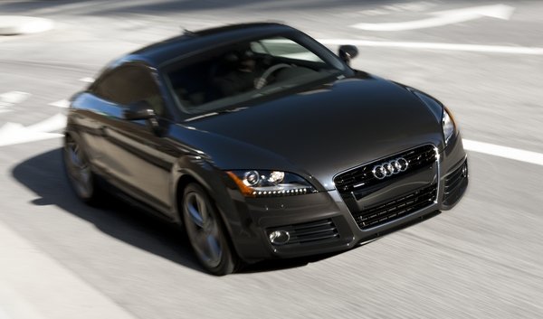 2014-audi-tt-32_600x0w.jpg