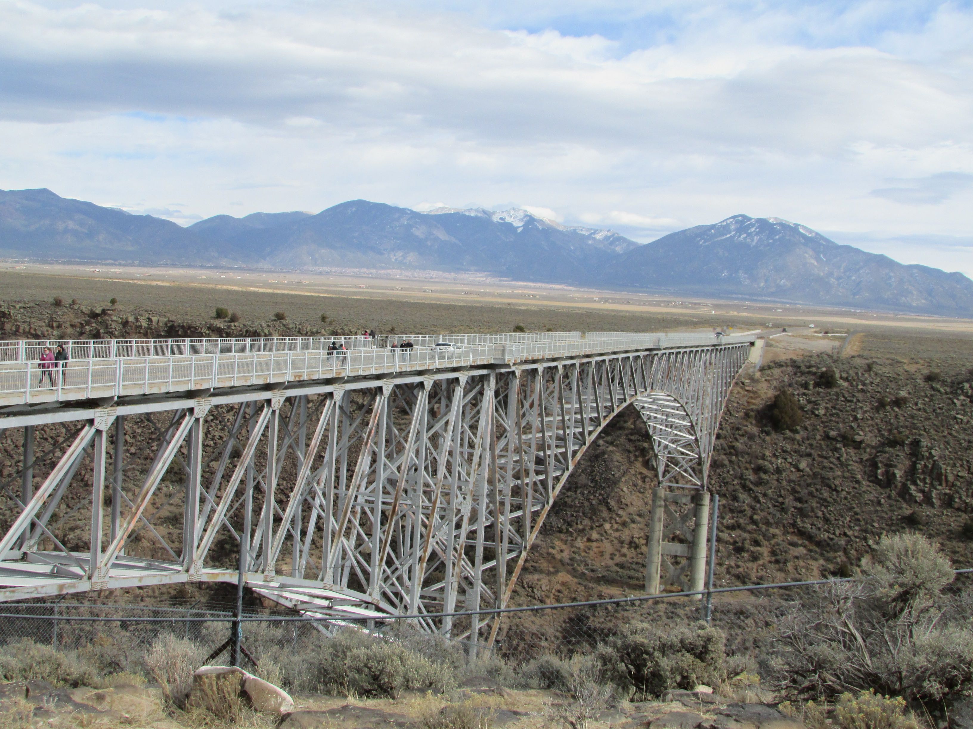 Taos bridge (4).JPG